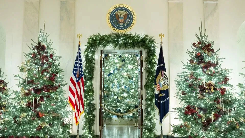 Exploring the White House holiday decorations this year