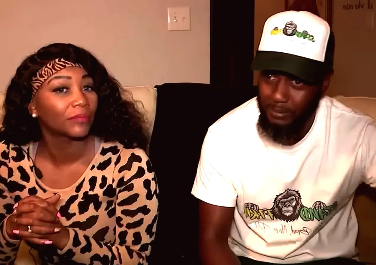 Decorator Accused of Stealing $10K Cash Gifts from Couple's Wedding Reception and Vanishing