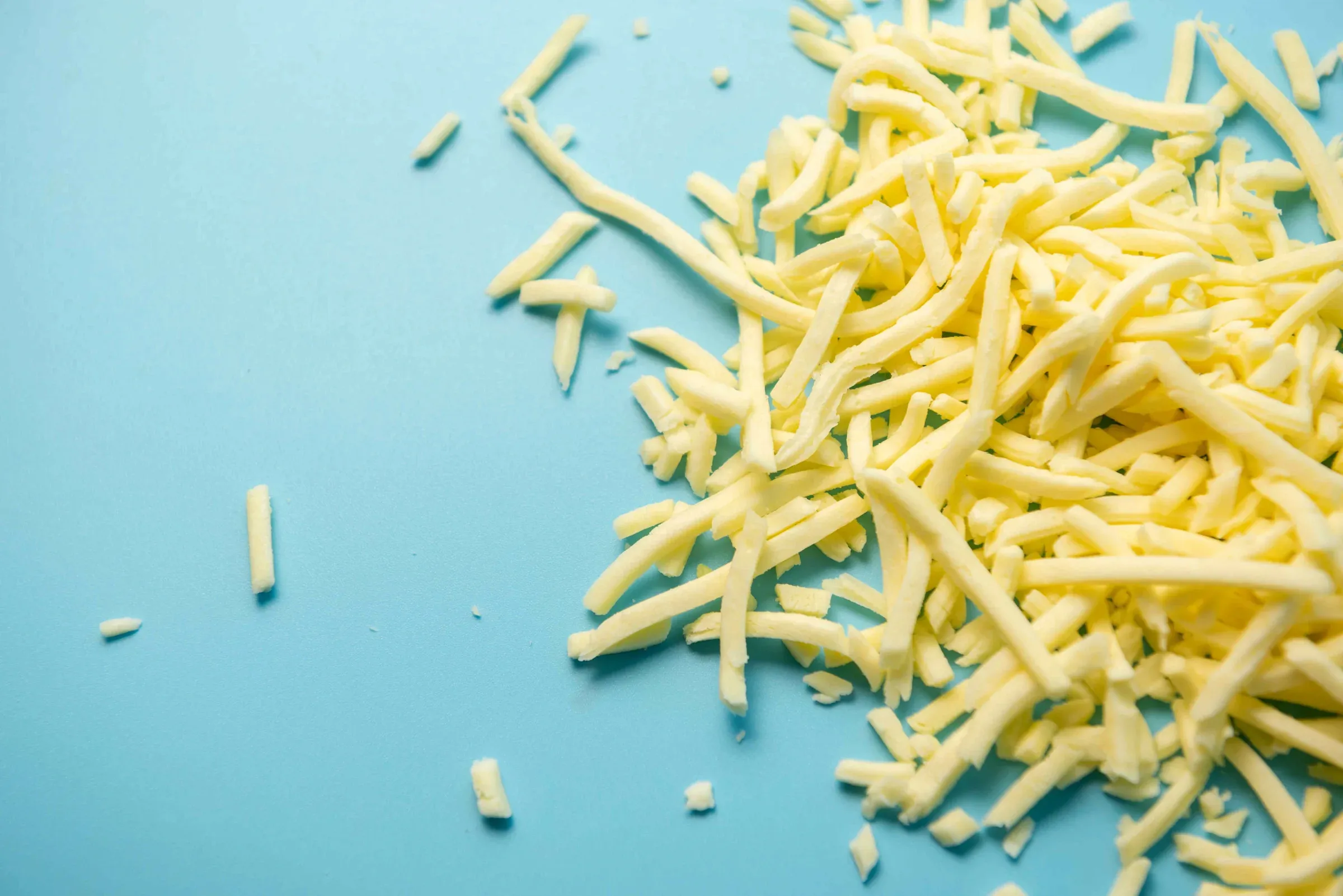 Large recall of shredded cheese initiated due to discovery of metal pieces in the product