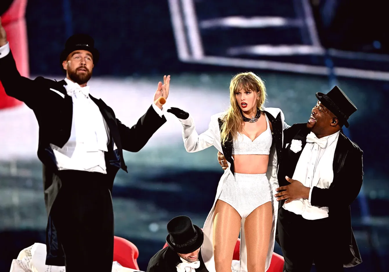 7 Questions We Hope Are Answered in 'Taylor Swift: The End of an Era'