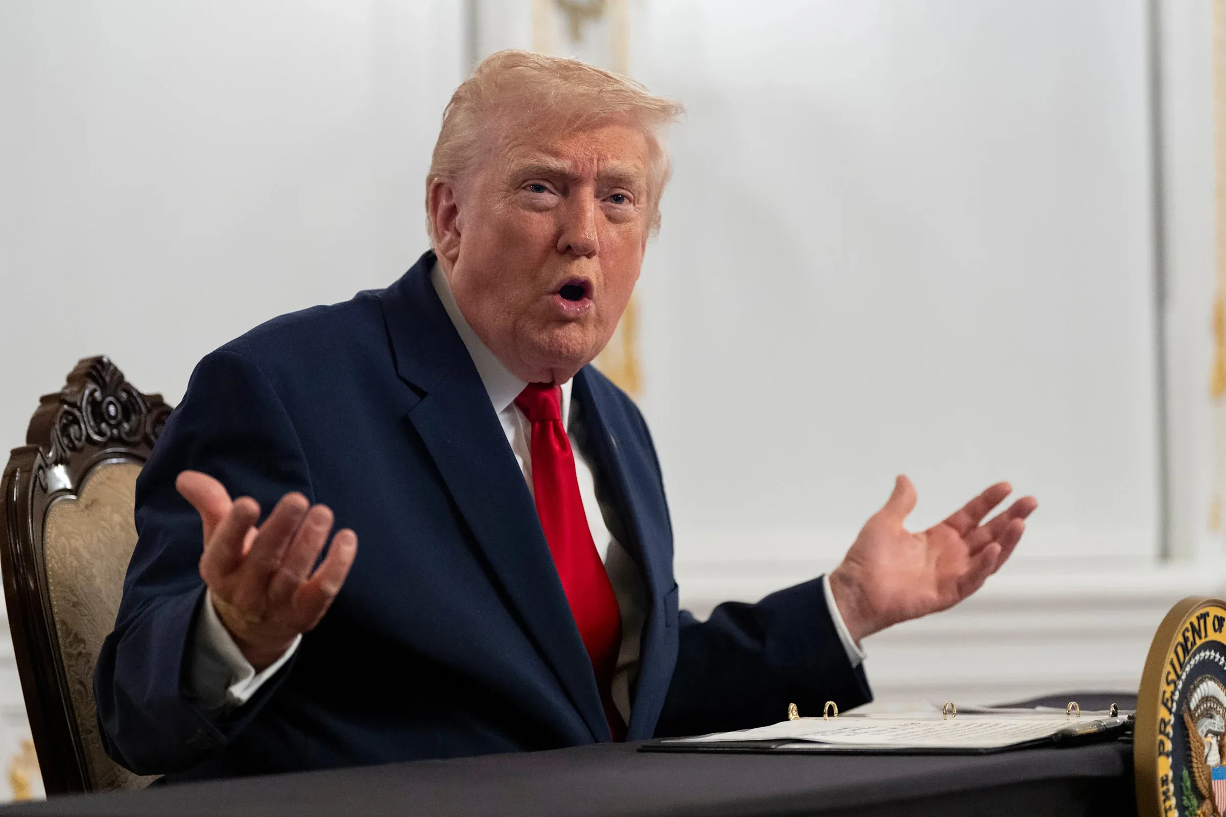 Trump demands Venezuelan airspace to be shut down