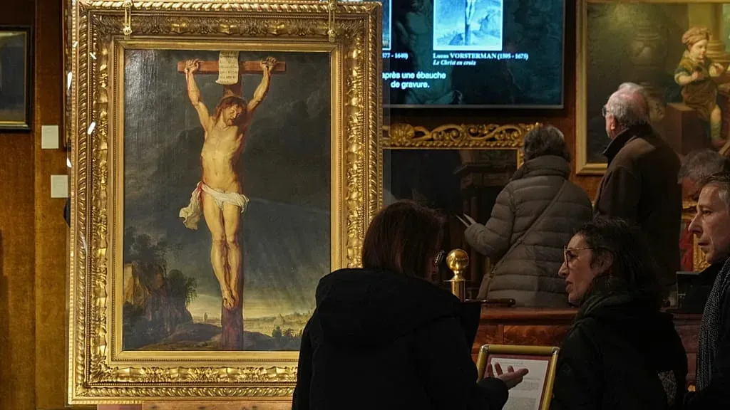 Rubens painting of Jesus' crucifixion, lost for a long time, sold for €2.3 million