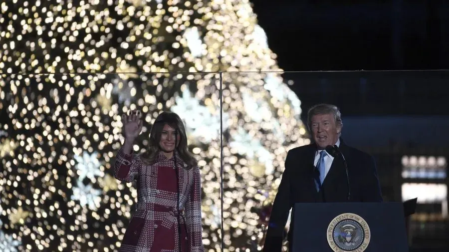 Live Broadcast: Trump and first lady join National Christmas Tree lighting ceremony