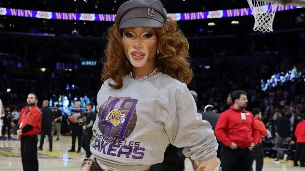 Winnie Harlow Wows Fans with Mini-Skirt Outfit