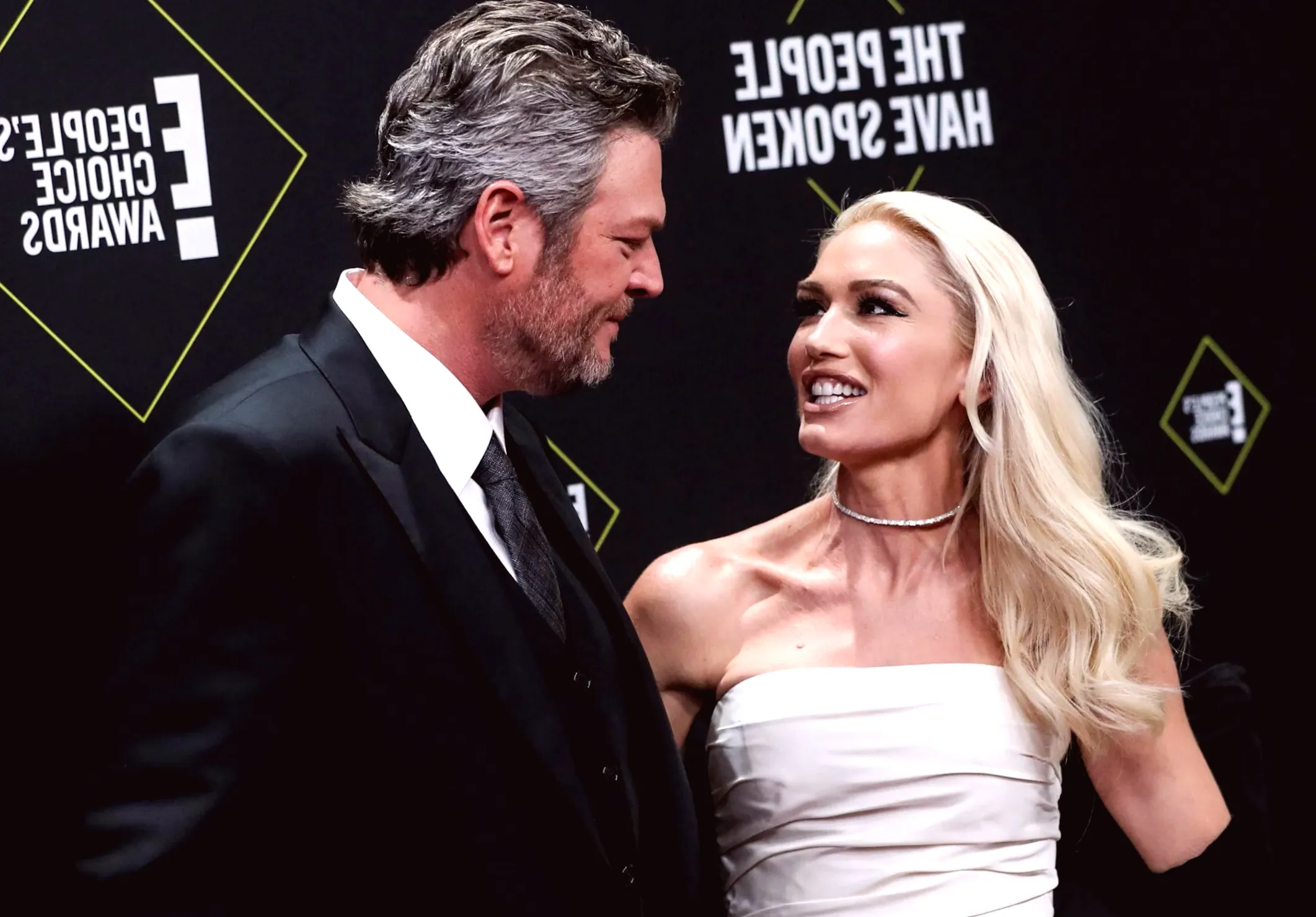 Insider Debunks Gwen Stefani's Subtle Breakup Speculations