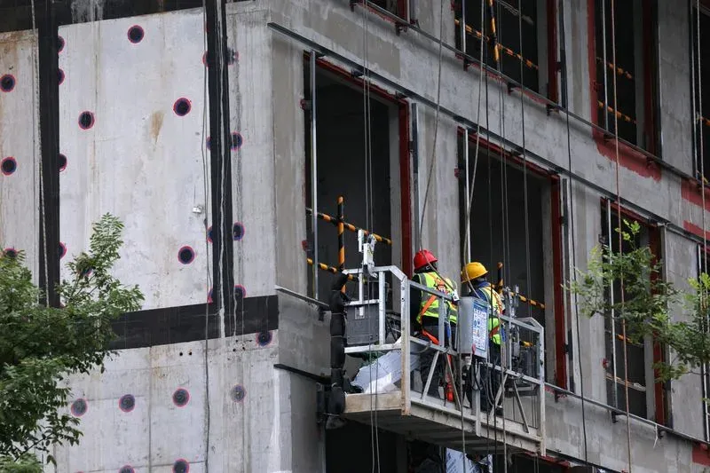 Chinese authorities clamp down on spreading negative news about the real estate market online.