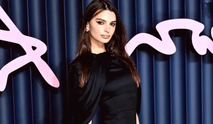 Emily Ratajkowski Rocks a Super Short Minidress with Daringly High Hemline