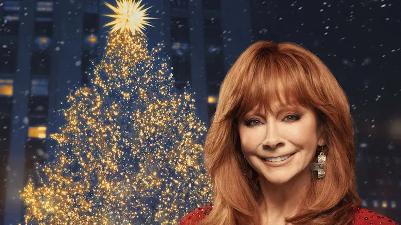 Wednesday's Must-Watch: Rockefeller Center Tree Lighting, Virgin River Star Revealed as Secret Santa And More