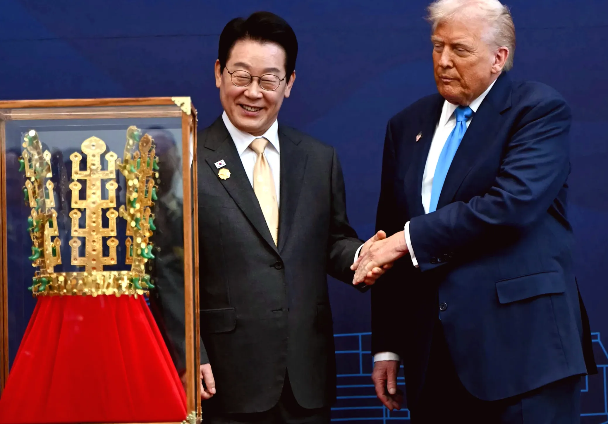 If the Trump administration seems confusing, just think of it as a royal family.