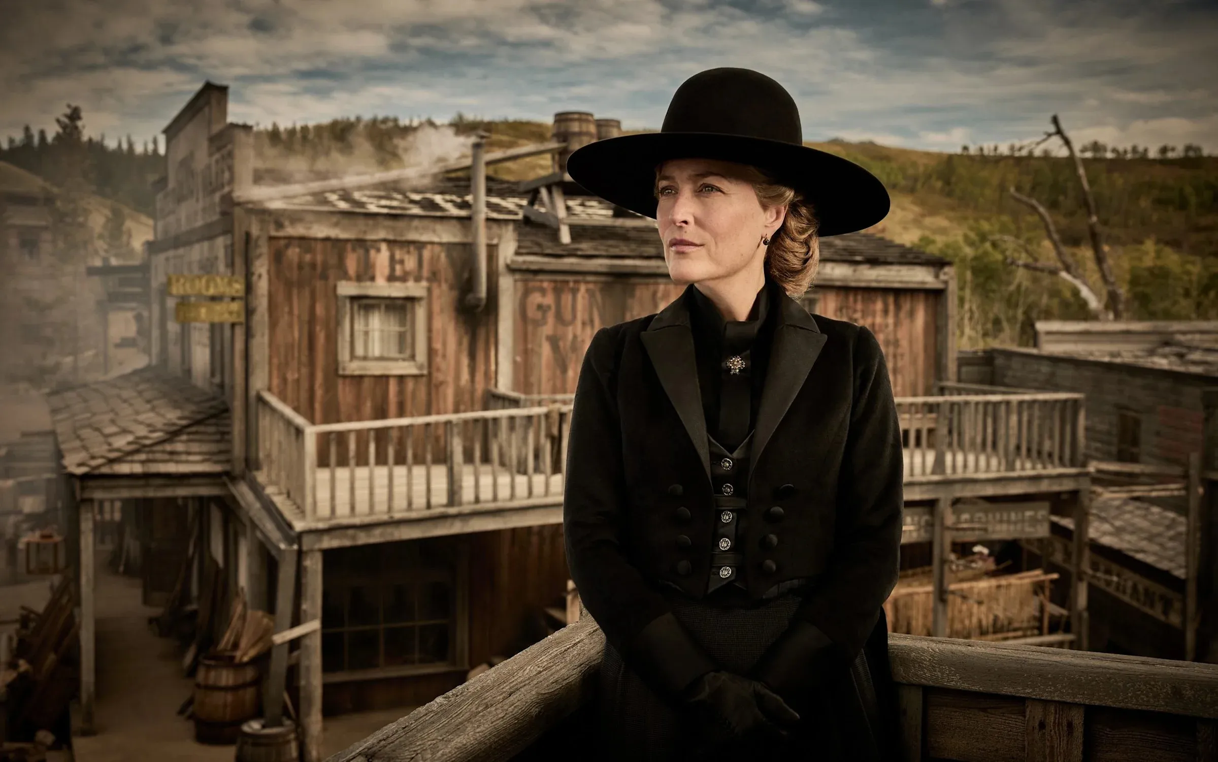 TV lineup tonight: Gillian Anderson in The Abandons, Kirstie’s Handmade Christmas, and more