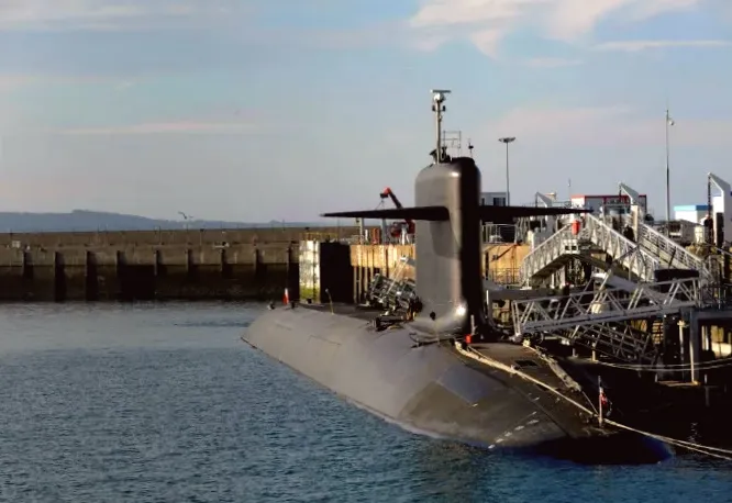 France implements anti-drone measures following unauthorized flight over nuclear submarine base