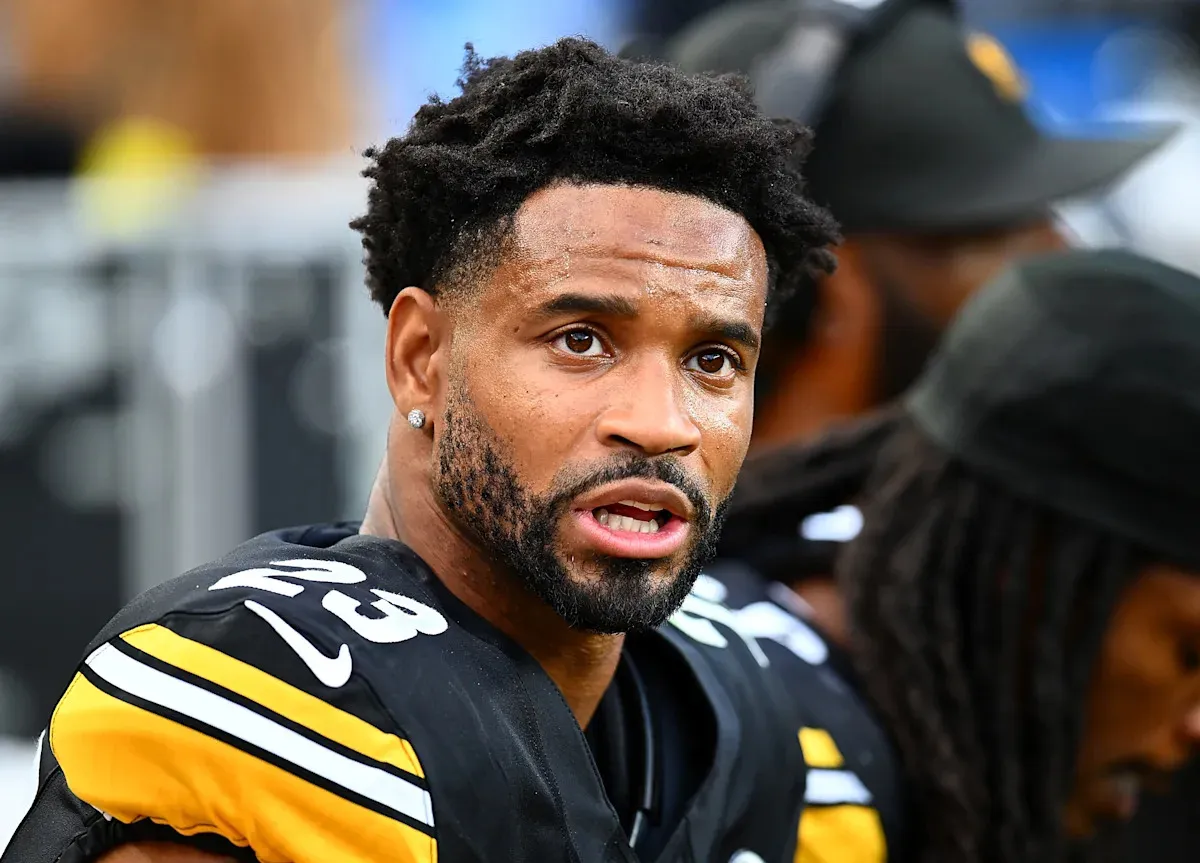 Darius Slay uncertain about NFL future, will not join Buffalo Bills after being claimed on waivers
