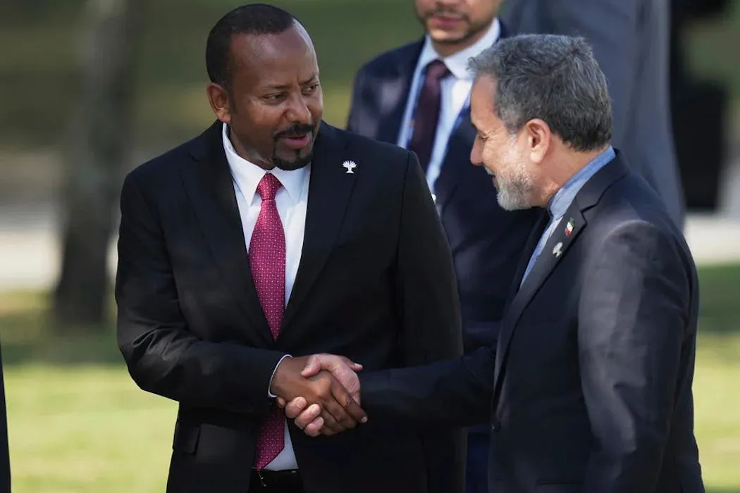 Amidst numerous global challenges, Iran steps up communication with African allies for essential support