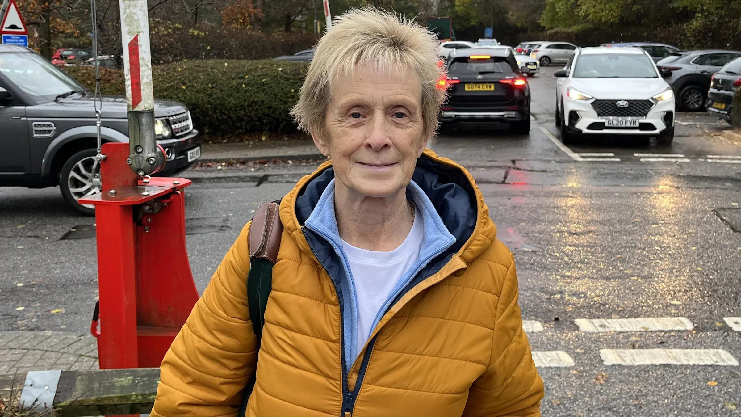 Worry and frustration as water outage continues for third day