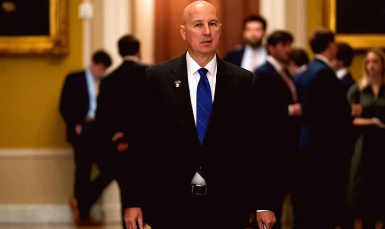 Senators suggest legislation to maintain current regulations on export of AI chips