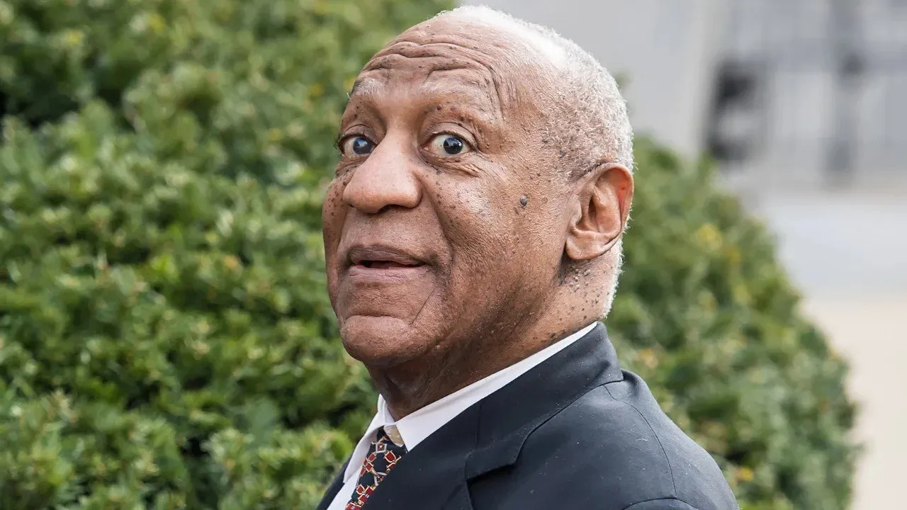 Bill Cosby's $7 Million Townhouse Removed from Market After Selling New York Home for $28 Million