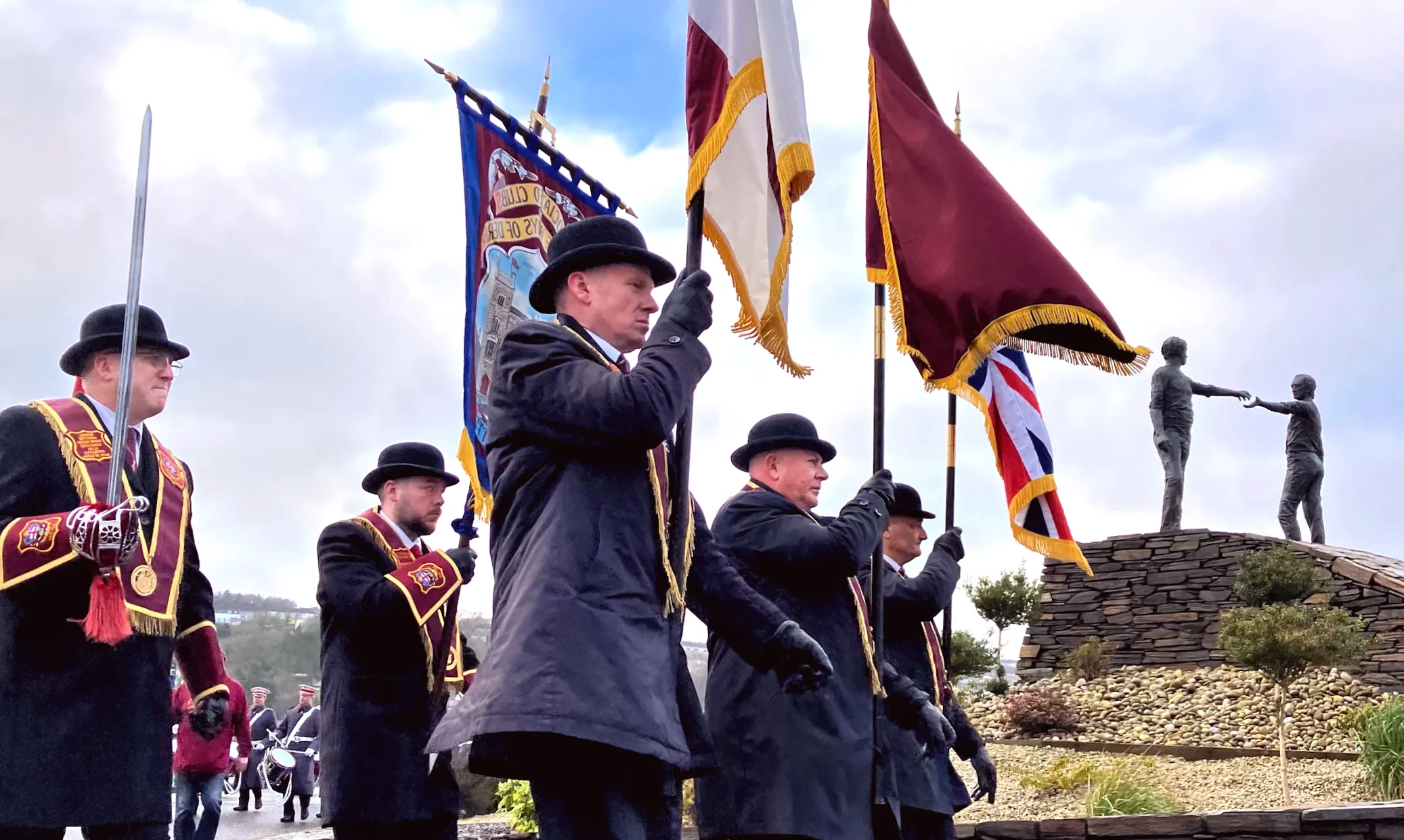 Thousands take part in the Apprentice Boys' procession