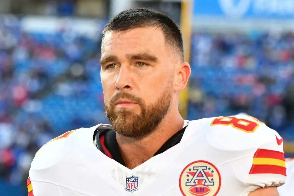 Chiefs’ Travis Kelce Receives Congratulations After Making Big Announcement