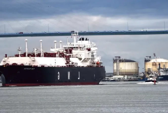 EU reaches agreement to prohibit the use of Russian gas by autumn 2027