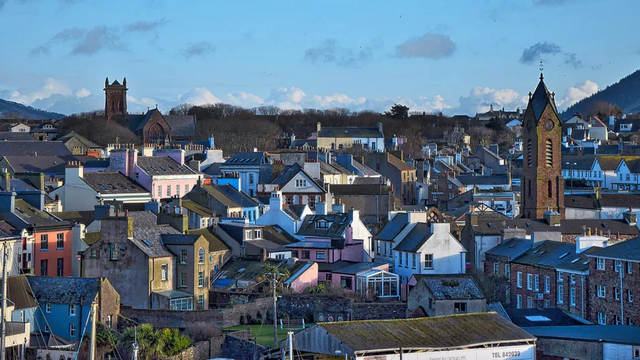 Public sector rent increases to be tied to inflation