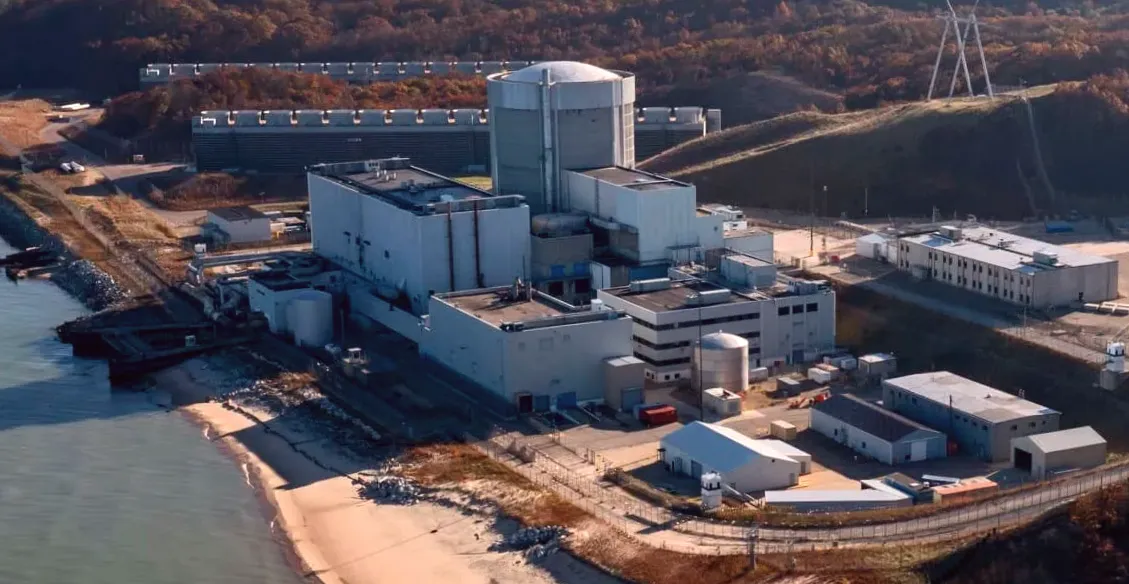 Trump's Funding of 2 Nuclear Reactor Projects Could Boost These Stocks.