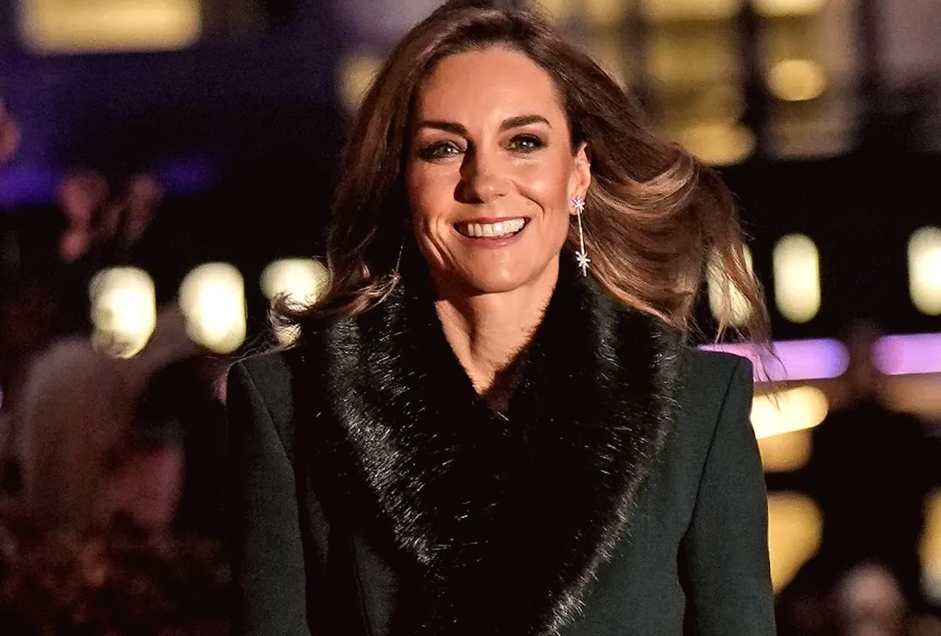 Kate Middleton Hosts Christmas Carol Service Following Epic Tiara Moment
