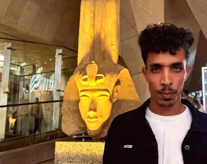 Resembling Akhenaten: Egyptian influencer's pharaoh picture becomes popular on the internet