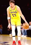 Lakers coach JJ Redick discusses potential return date for Luka Doncic